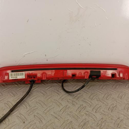 Feu arriere stop central HYUNDAI I 30 3