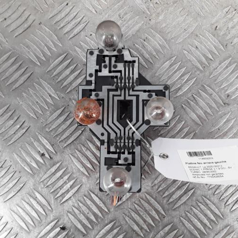 Platine feu arriere gauche RENAULT SCENIC 1