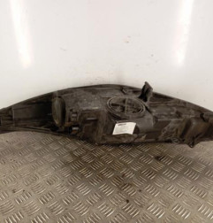 Optique avant principal droit (feux)(phare) FORD FIESTA 6