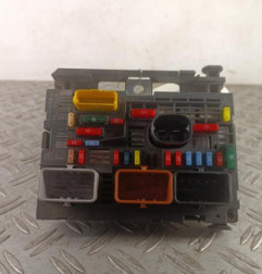 Boitier servitude moteur (BSM) PEUGEOT 407 Photo n°1