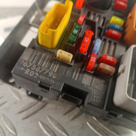 Boitier servitude moteur (BSM) PEUGEOT 407