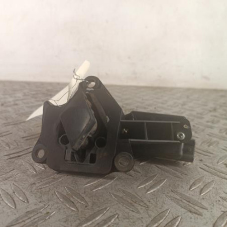 Bouton de coffre RENAULT CLIO 2 CAMPUS Photo n°1