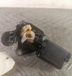 Bouton de coffre RENAULT CLIO 2 CAMPUS