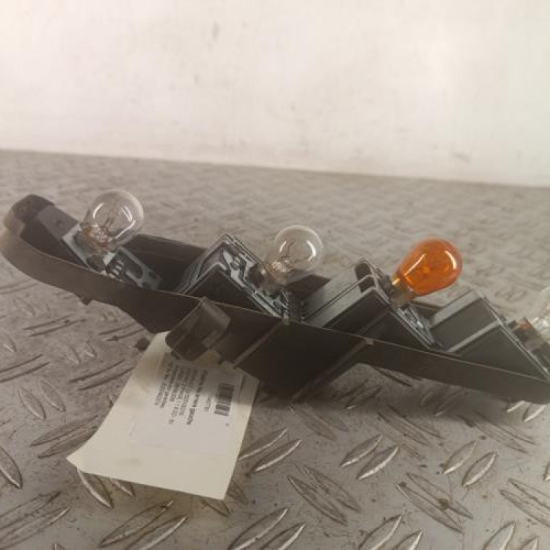 Platine feu arriere gauche RENAULT SCENIC 2 Platine feu arriere gauche RENAULT SCENIC 2