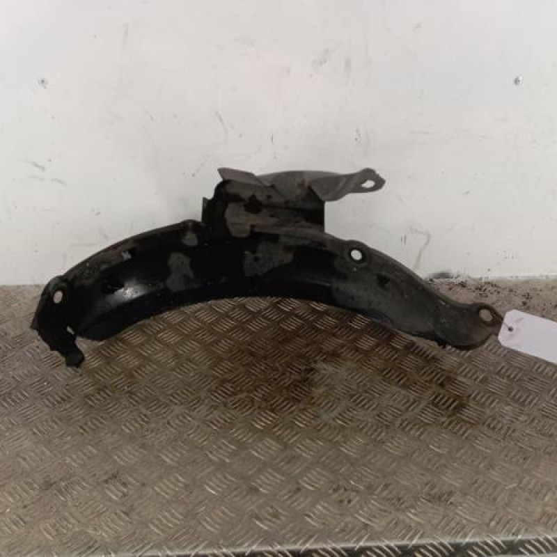 Pare boue avant droit RENAULT CLIO 2 Pare boue avant droit RENAULT CLIO 2