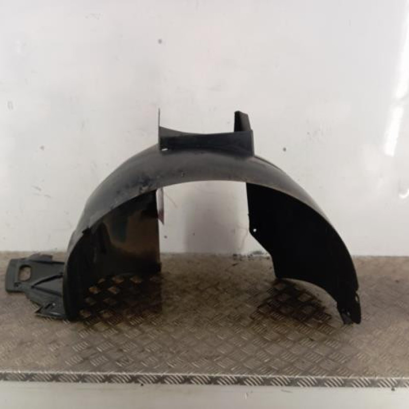 Pare boue avant gauche PEUGEOT 1007