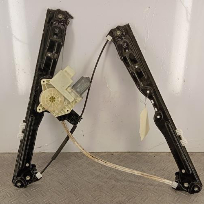 Leve vitre electrique avant gauche PEUGEOT 308 2 SW