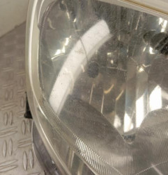 Optique avant principal droit (feux)(phare) TOYOTA VERSO-S Photo n°3