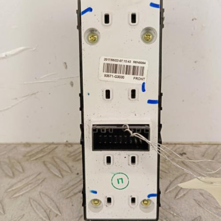 Interrupteur de leve vitre avant gauche HYUNDAI I 30 3