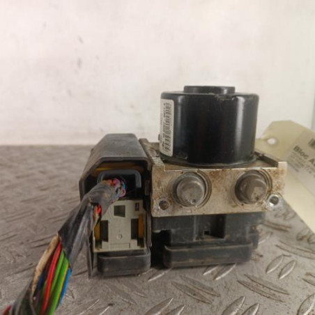 Bloc ABS (freins anti-blocage) PEUGEOT 207 Photo n°1