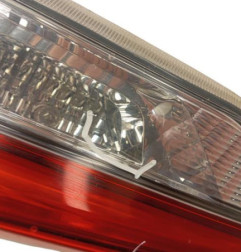 Feu arriere secondaire droit (feux) TOYOTA AURIS 2 Photo n°4