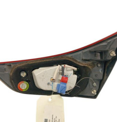 Feu arriere secondaire gauche (feux) TOYOTA AURIS 2