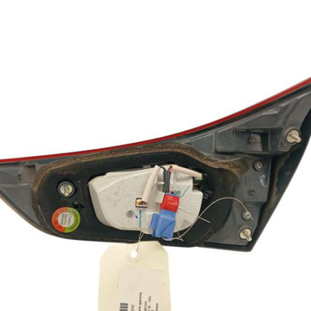 Feu arriere secondaire gauche (feux) TOYOTA AURIS 2