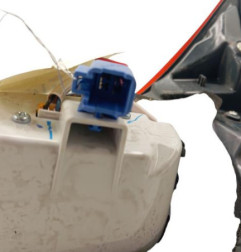 Feu arriere secondaire gauche (feux) TOYOTA AURIS 2 Photo n°3