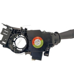 Commodo phare TOYOTA AURIS 2