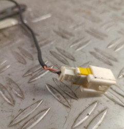 Attache ceinture avant gauche PEUGEOT 207 Photo n°3