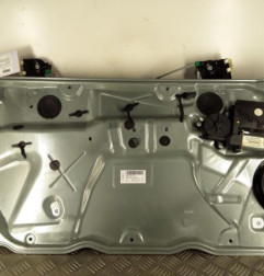 Leve vitre electrique avant gauche VOLKSWAGEN POLO 4 Photo n°1