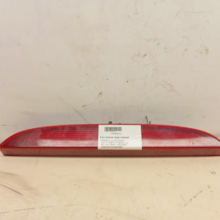 Feu arriere stop central RENAULT CLIO 2 CAMPUS Photo n°1