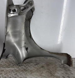 Aile avant gauche TOYOTA AURIS 1