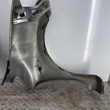 Aile avant gauche TOYOTA AURIS 1