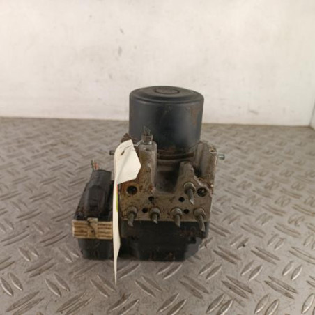 Bloc ABS (freins anti-blocage) TOYOTA RAV4 3 Photo n°1