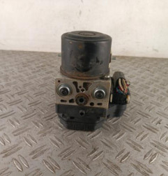 Bloc ABS (freins anti-blocage) TOYOTA RAV4 3 Photo n°3