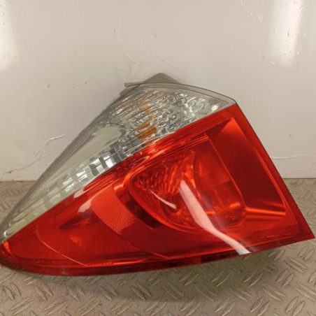 Feu arriere principal gauche (feux) TOYOTA VERSO-S Photo n°1