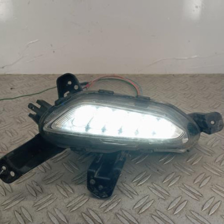 Feu diurne avant droit HYUNDAI I 30 3 Photo n°1