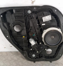 Leve vitre electrique arriere gauche HYUNDAI I 30 3 Photo n°1