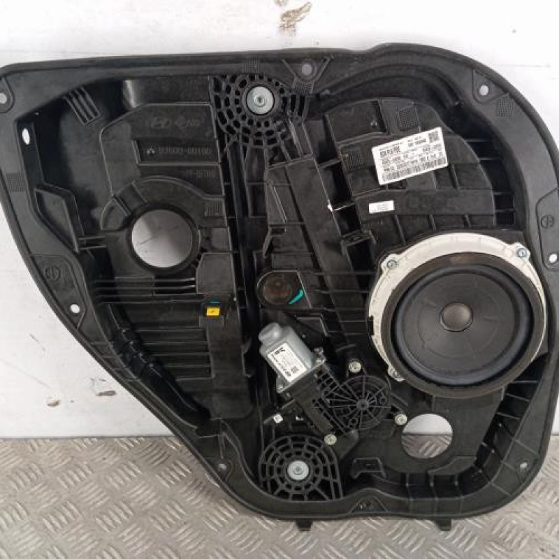 Leve vitre electrique arriere gauche HYUNDAI I 30 3