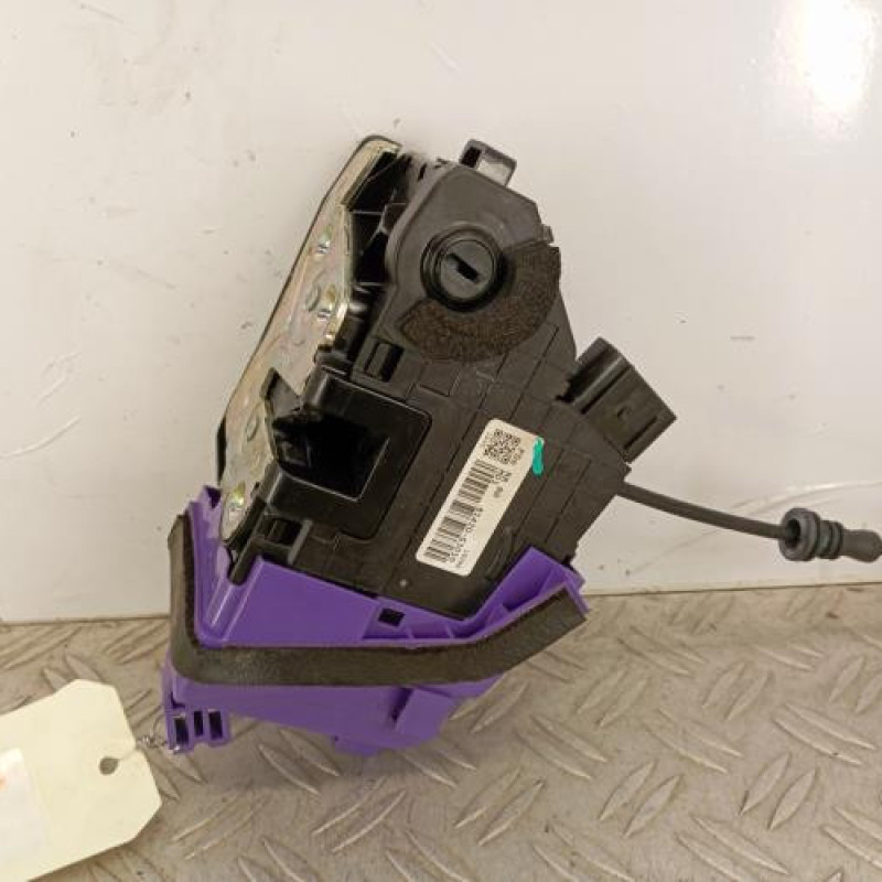 Serrure arriere droit HYUNDAI I 30 3