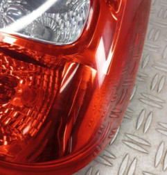 Feu arriere principal droit (feux) HYUNDAI TERRACAN Photo n°4