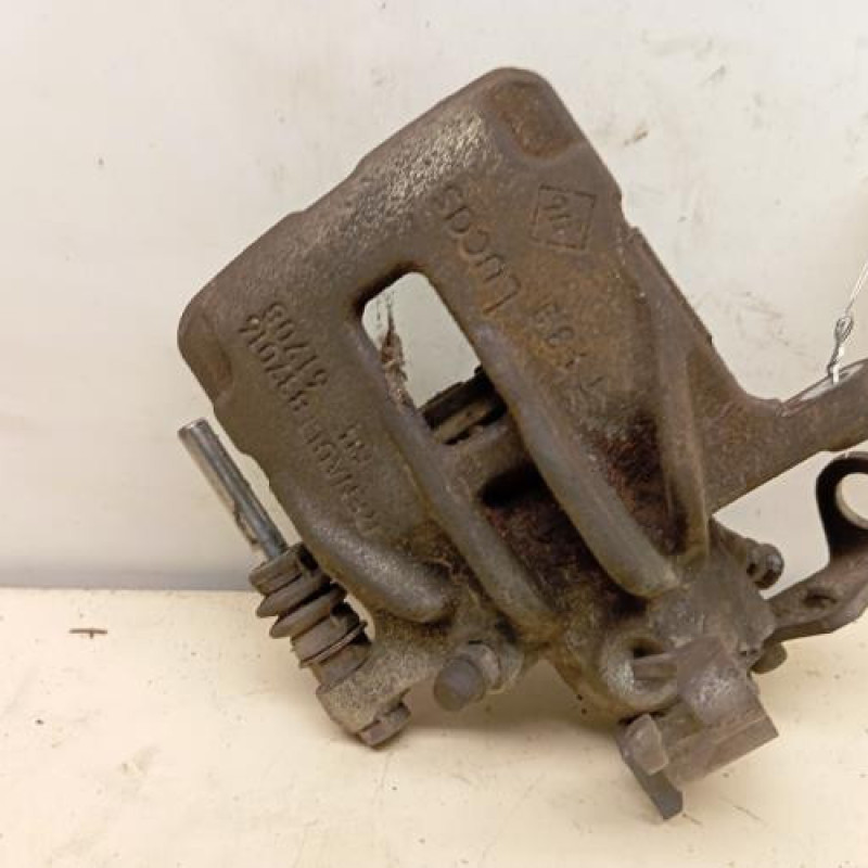 Etrier arriere droit (freinage) RENAULT TRAFIC 2 Etrier arriere droit (freinage) RENAULT TRAFIC 2