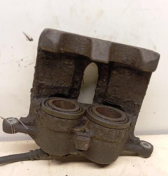 Etrier avant droit (freinage) RENAULT TRAFIC 2