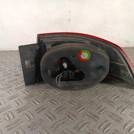 Feu arriere principal gauche (feux) RENAULT LAGUNA 2