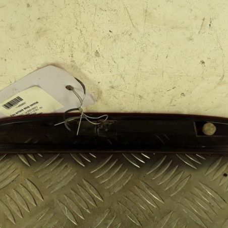 Feu arriere stop central RENAULT CLIO 2