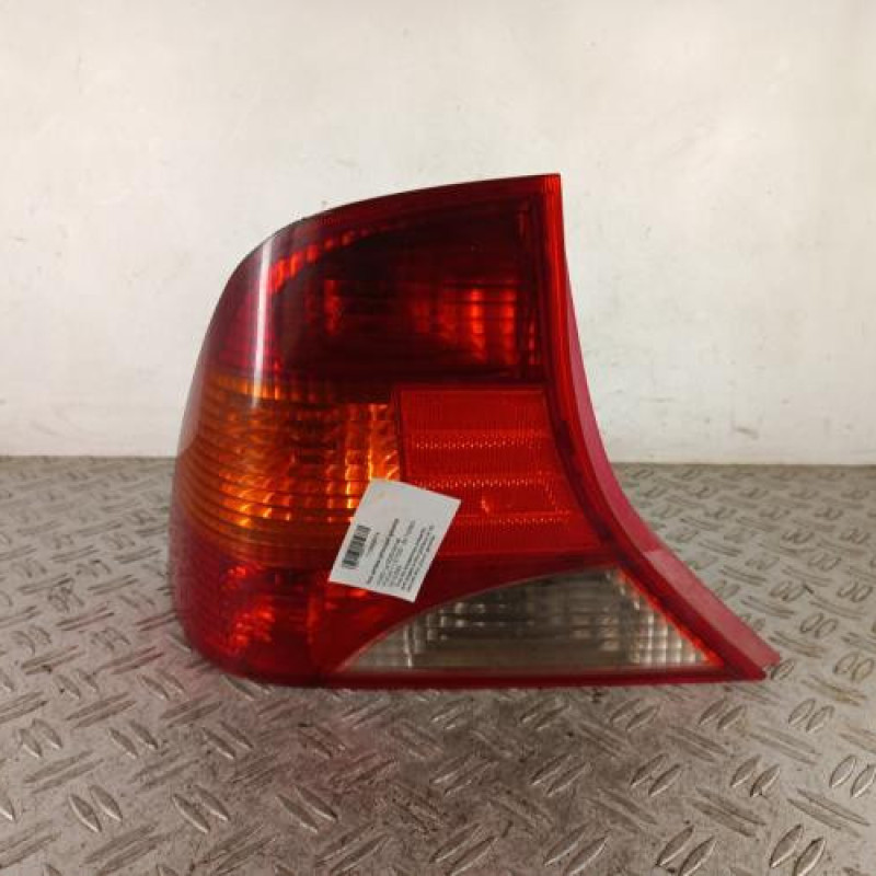 Feu arriere principal gauche (feux) FORD FOCUS 1