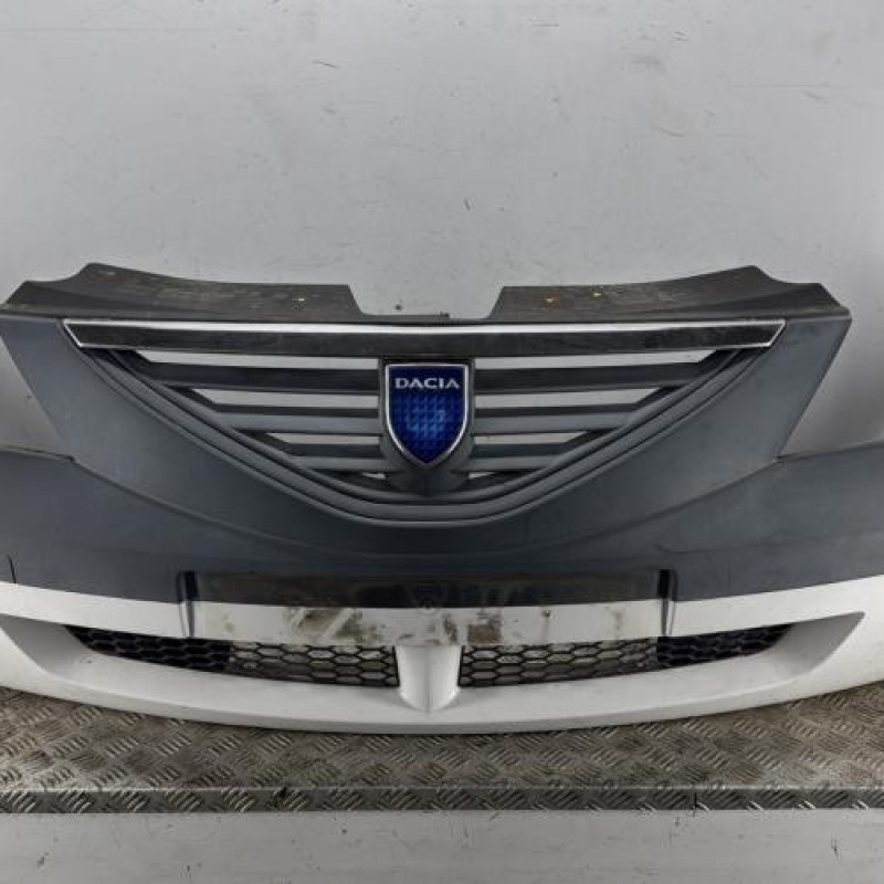 Pare choc avant DACIA LOGAN 1