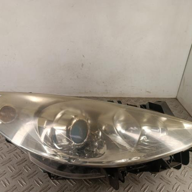 Optique avant principal droit (feux)(phare) PEUGEOT 307