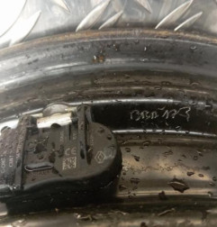 Jante RENAULT MEGANE 3 Photo n°4