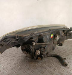 Optique avant principal gauche (feux)(phare) TOYOTA YARIS 3