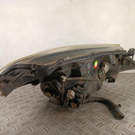 Optique avant principal gauche (feux)(phare) TOYOTA YARIS 3