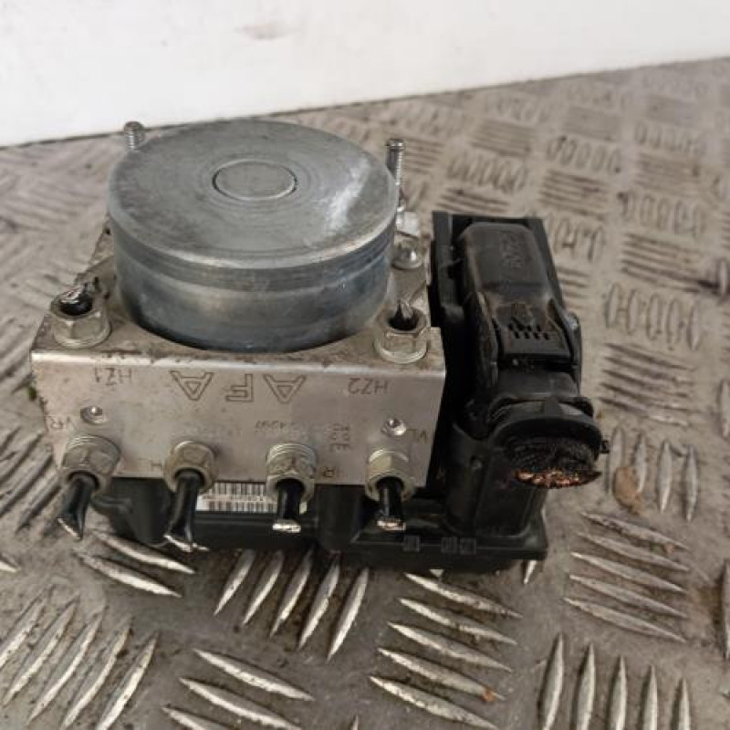 Bloc ABS (freins anti-blocage) OPEL CORSA D Bloc ABS (freins anti-blocage) OPEL CORSA D