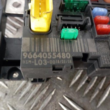 Boitier servitude moteur (BSM) PEUGEOT 1007