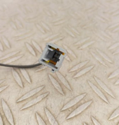 Attache ceinture avant gauche PEUGEOT 2008 1 Photo n°3