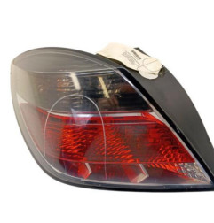 Feu arriere principal gauche (feux) OPEL ASTRA H Photo n°1