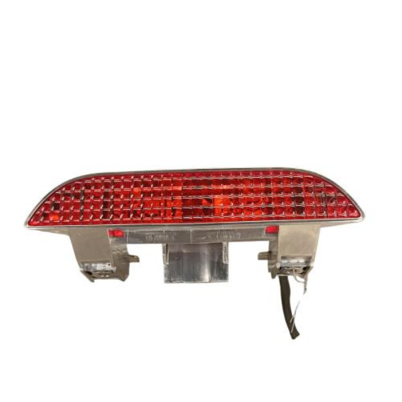 Feu arriere stop central DACIA SPRING