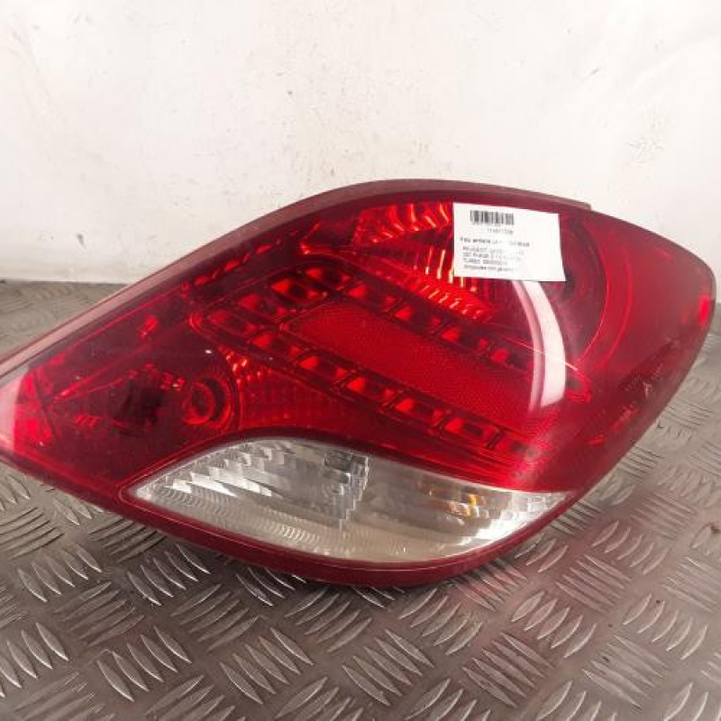Feu arriere principal droit (feux) PEUGEOT 207 Feu arriere principal droit (feux) PEUGEOT 207