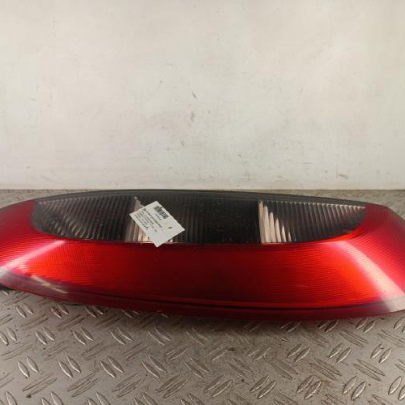 Feu arriere principal droit (feux) OPEL CORSA C Feu arriere principal droit (feux) OPEL CORSA C
