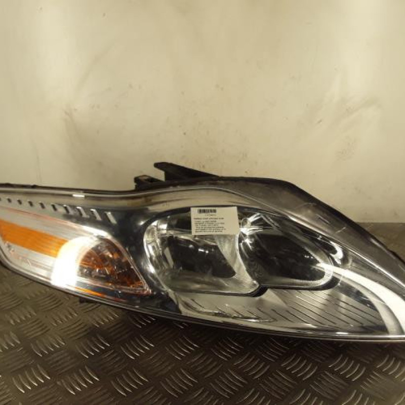 Optique avant principal droit (feux)(phare) FORD MONDEO 3